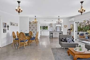 12 Hyatt Grove_3