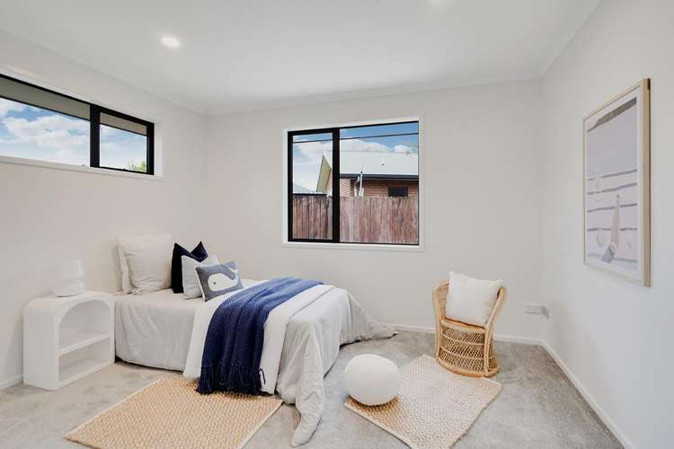 10 Wiltshire Drive Huntington_16