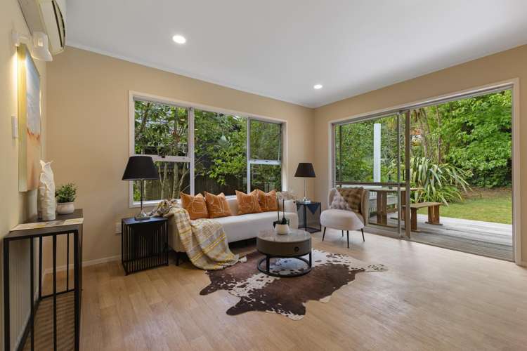 82a Beach Road Mellons Bay_8