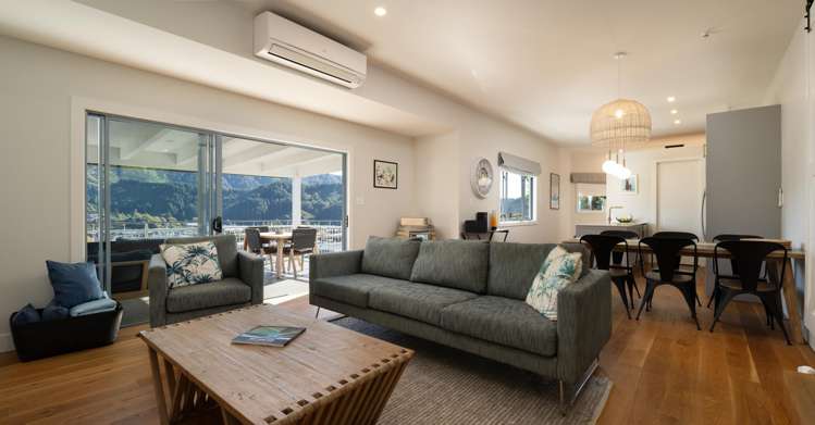 12a Broadway Picton_9