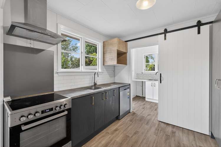 44 Willryan Avenue New Brighton_3