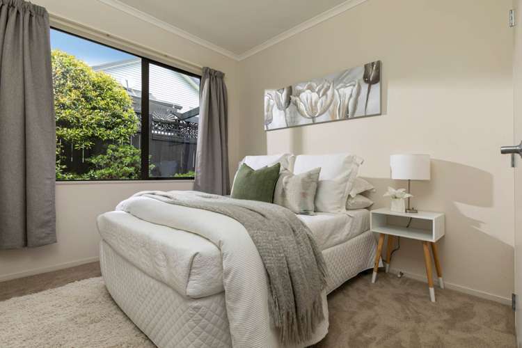 7 Cutter Place Greenhithe_14