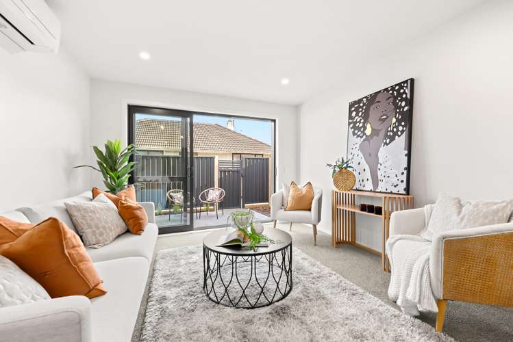 22a Palmer Crescent Silverstream_15