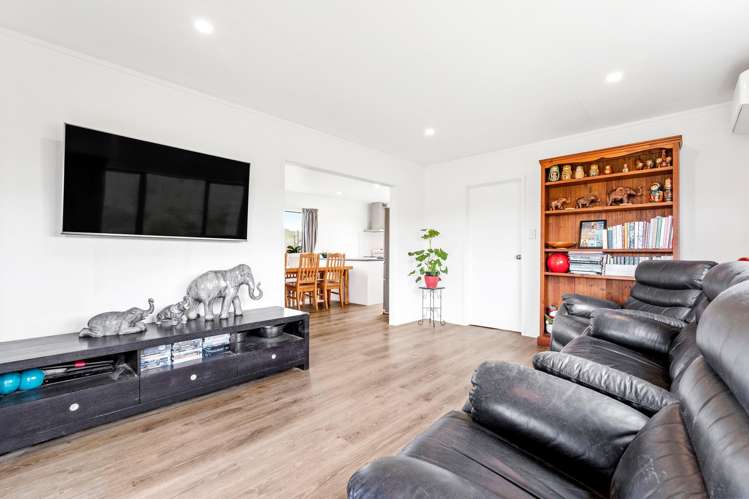 16 Guy Road Kaipara Flats_7