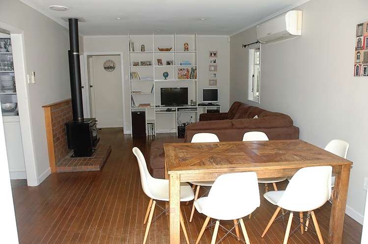 5 Springtime Crescent Stanmore Bay_7