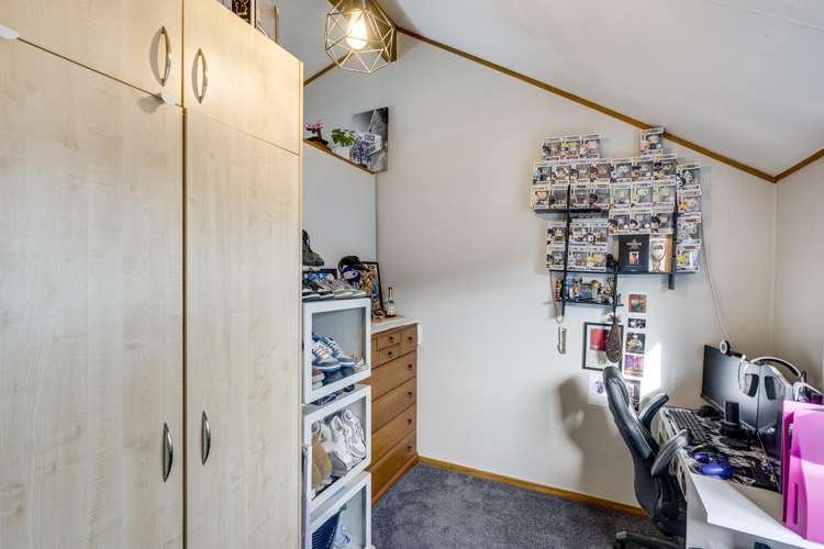 11 Donegal Crescent Tamatea_12