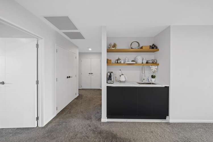 13 Downpatrick Drive Flat Bush_9