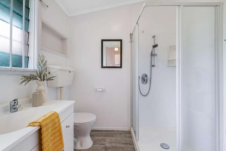 4/19 Montana Avenue Murrays Bay_12