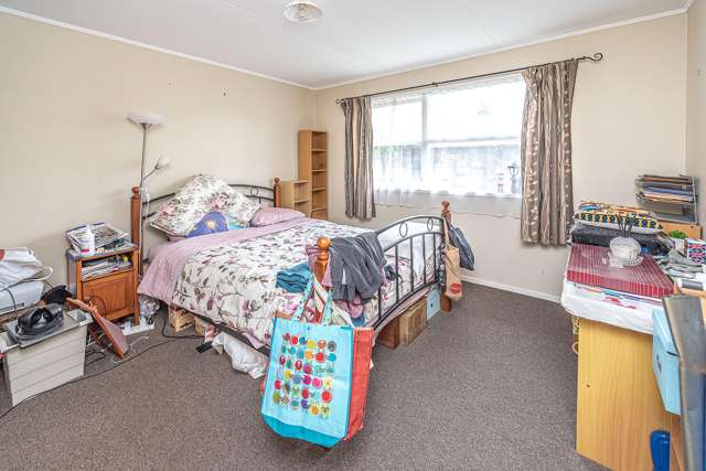 77 Devon Road Springvale_4