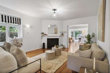 1 Rhodes Avenue_1
