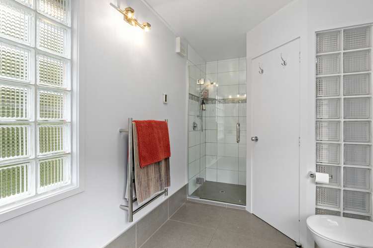 55 Chatsworth Road Silverstream_15