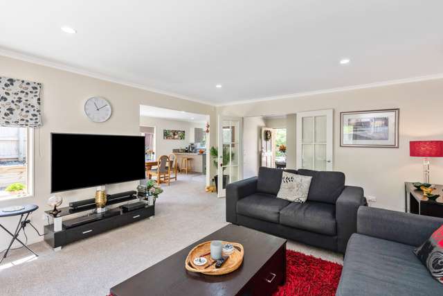 8 Leanne Way Waikanae Beach_4