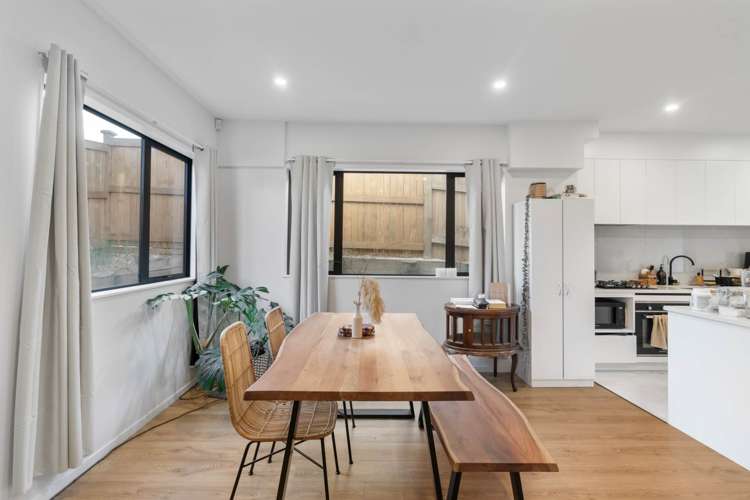 18 Waka Street_2