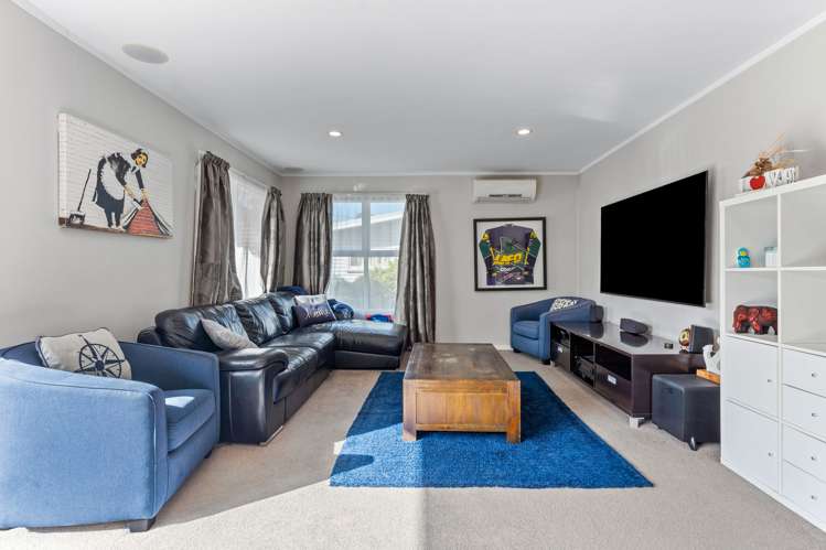 1/296 Wairau Road Glenfield_11