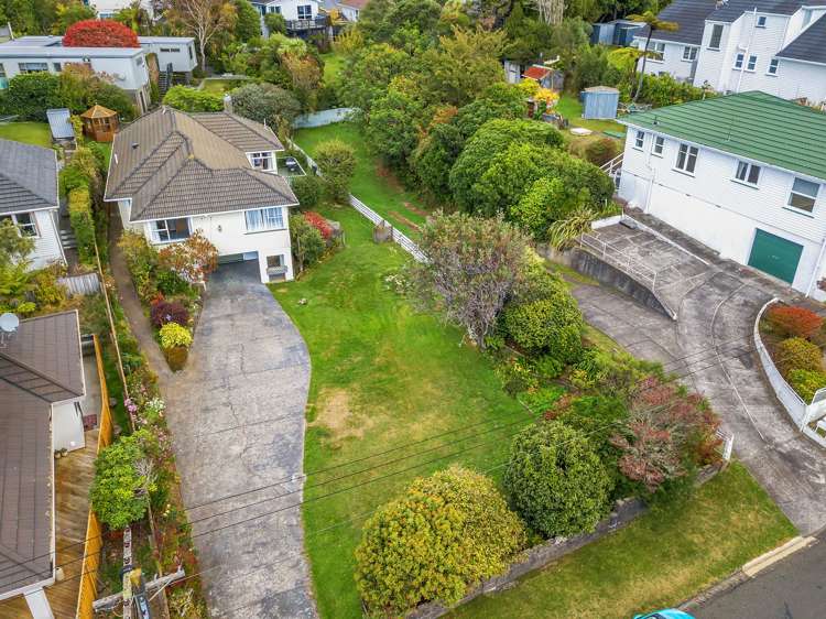 25 Larsen Crescent Tawa_22