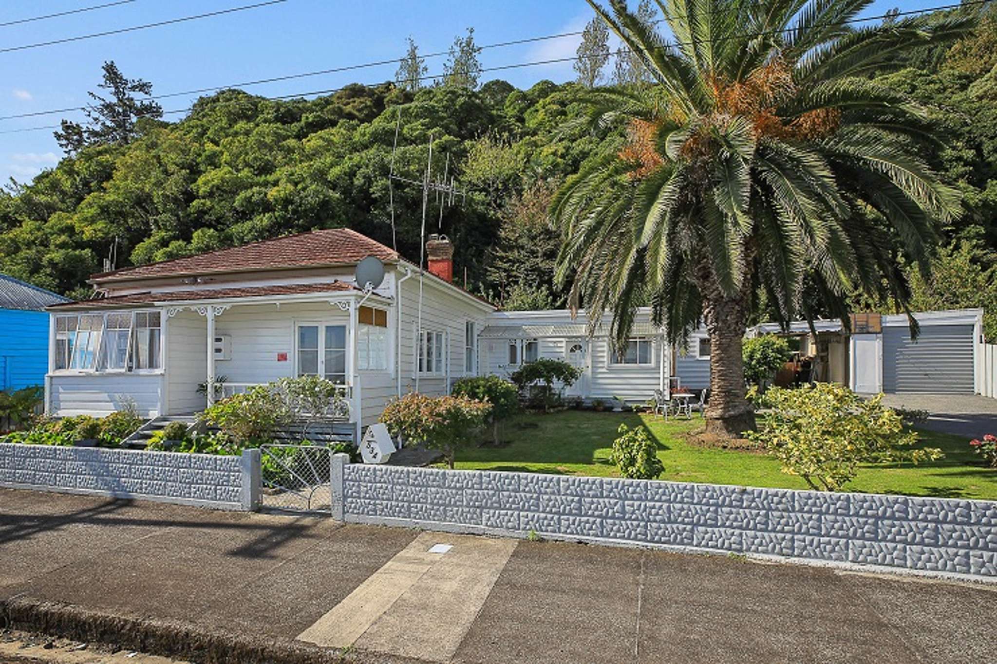 Caring Auckland buyer picks up elderly couple’s storm-damaged home