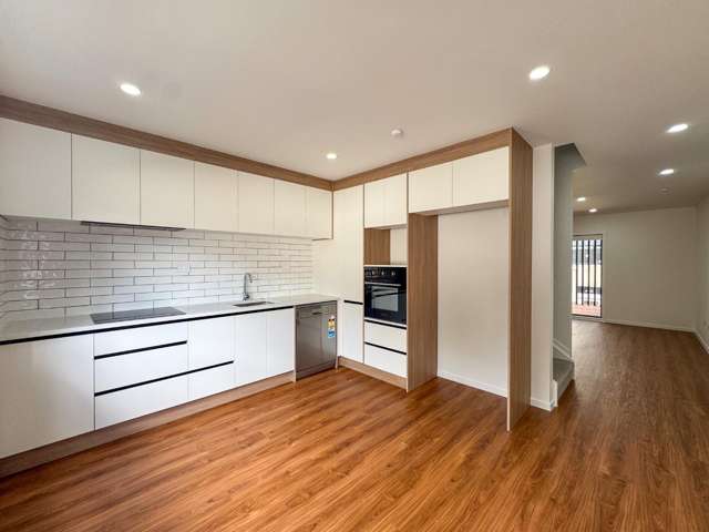 12/21 Eastview Road 10026_1