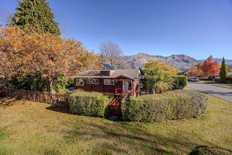 43 Hunter Crescent_1