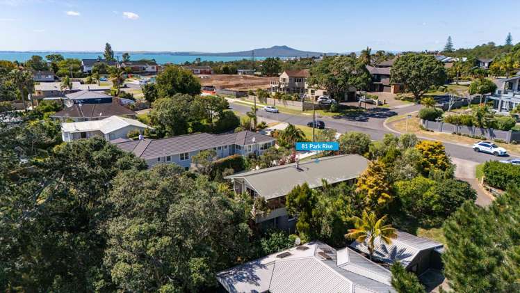 81 Park Rise Campbells Bay_21