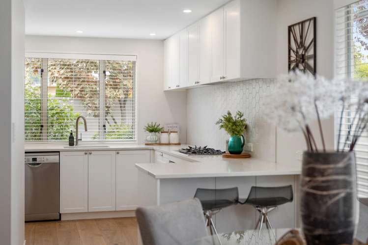 8 Clissold Street Merivale_5