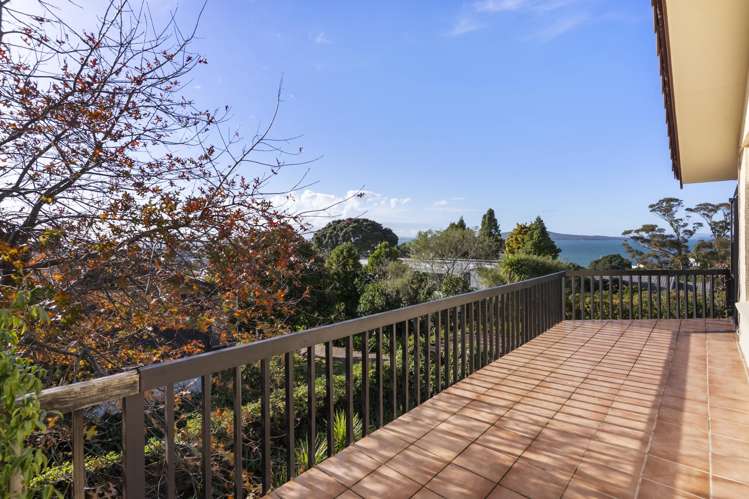 43A and 43B Eastcliffe Road Castor Bay_12