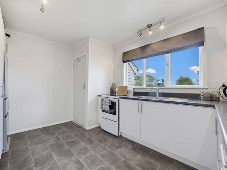 65 Kawiu Rd Levin_9