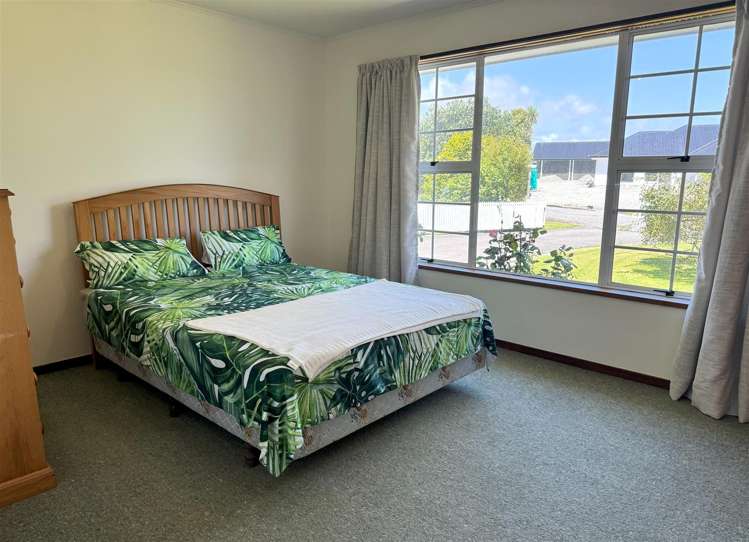 1 Robert Road Paroa_21