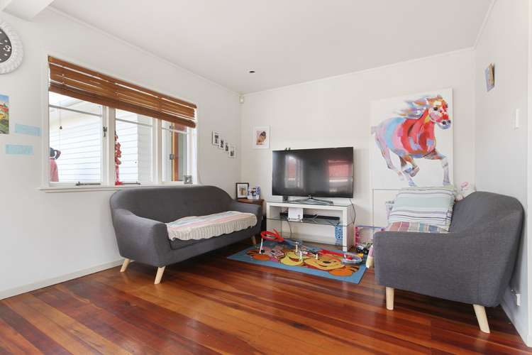 24 Parker Avenue New Lynn_1