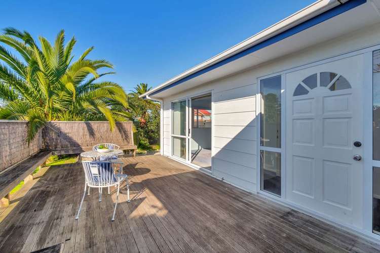 55 Sturges Road Henderson_20