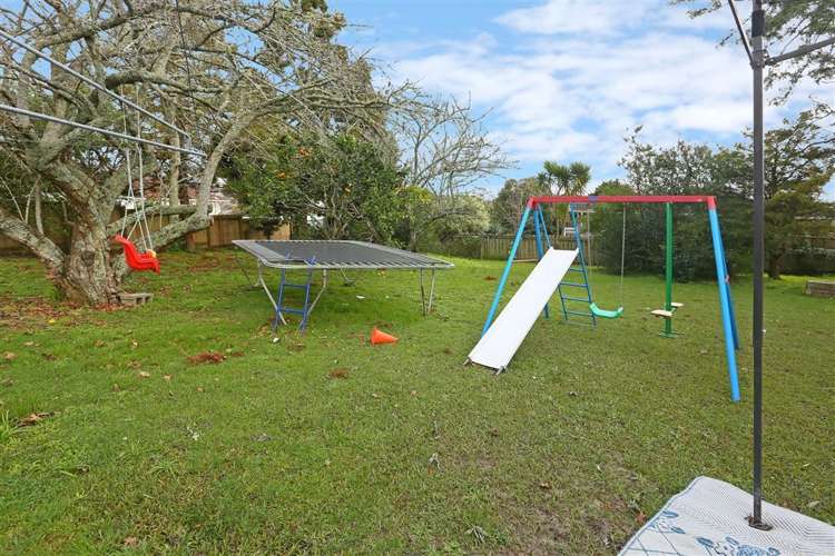 4 Milich Terrace Te Atatu South_14