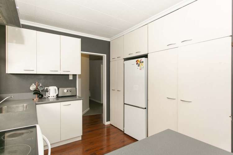 32 Saunders Road Allenton_7