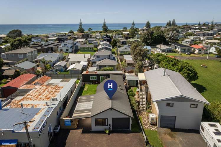 42 Beach Road Waihi Beach_22