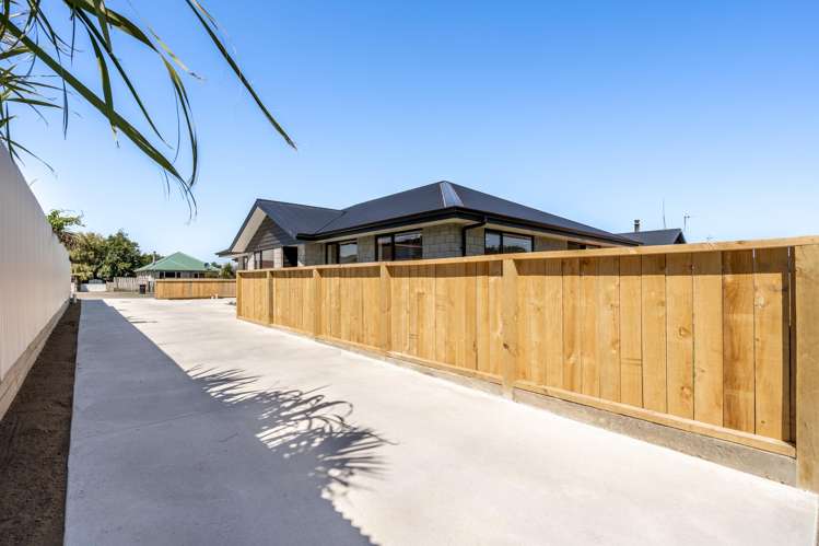 318 Crinan Street Georgetown_19