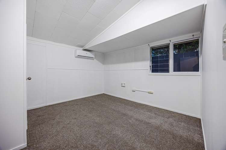 10 Rimini Place Clover Park_14