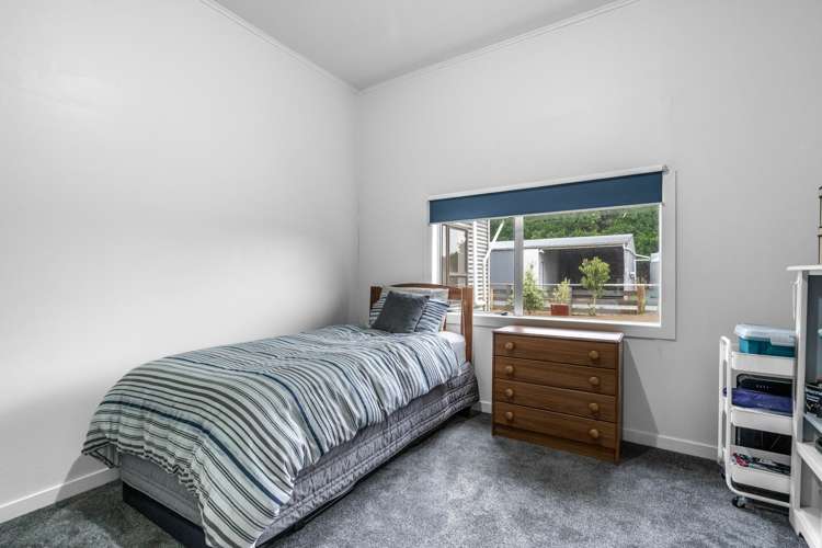 143 Flora Road East Makarewa_18