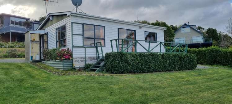 24 Hinekapi Terrace Kuratau_15