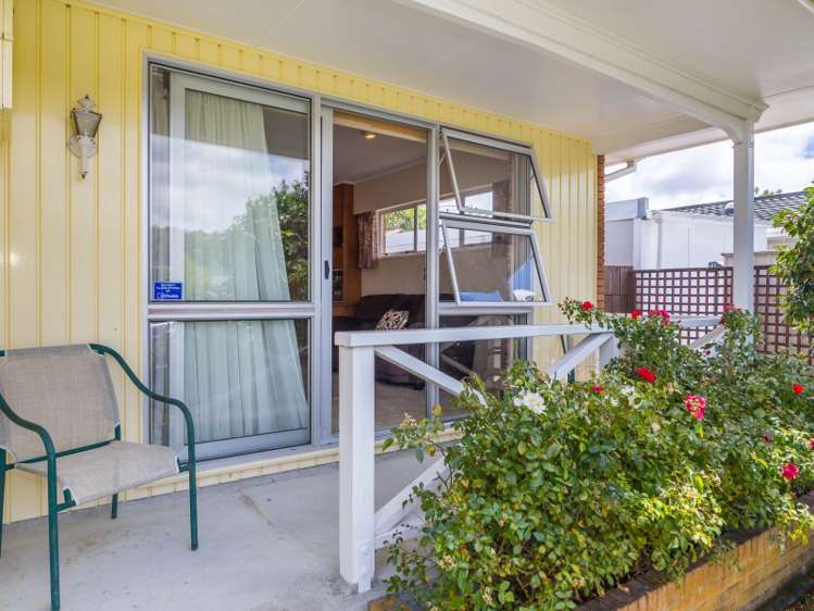 11 Shanly Street Brown Owl_1