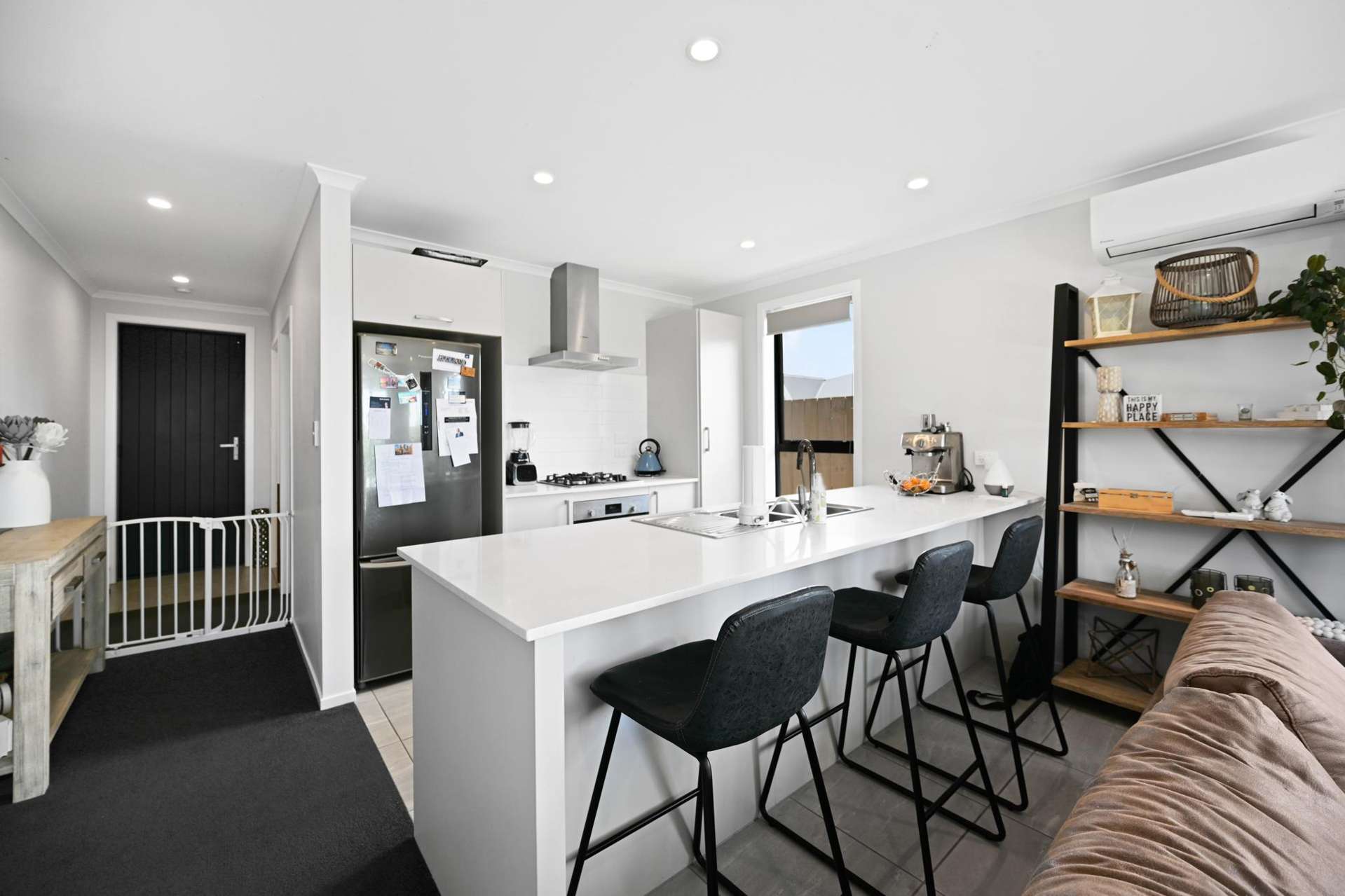 53 Waruhia Crescent Rototuna North_0