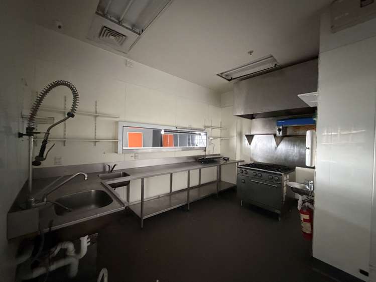 Suite 2/110 Customs Street West Auckland Central_7