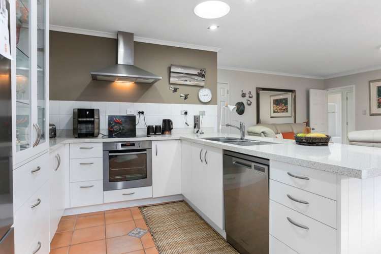 8 Waru Nui Court Orewa_7