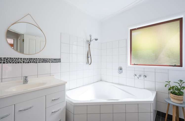 34 Brooklyn Valley Road Motueka_13