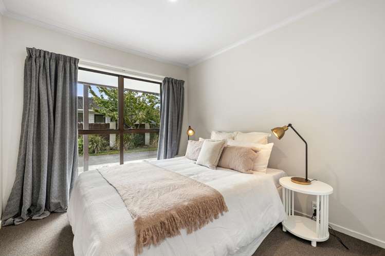 5 Loreto Place Hornby_10