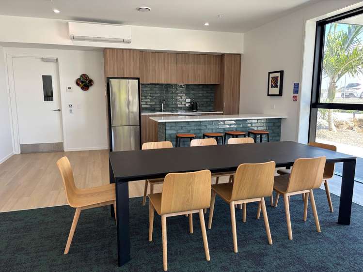 202/2B Te Ara Taurapa Point Chevalier_13