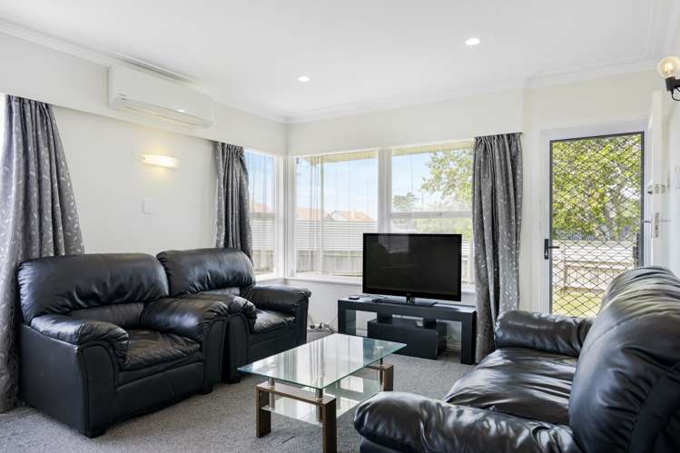 1/150 Porchester Road Papakura_3