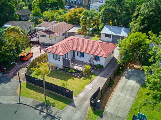 9 Panzic place Glen Eden_2