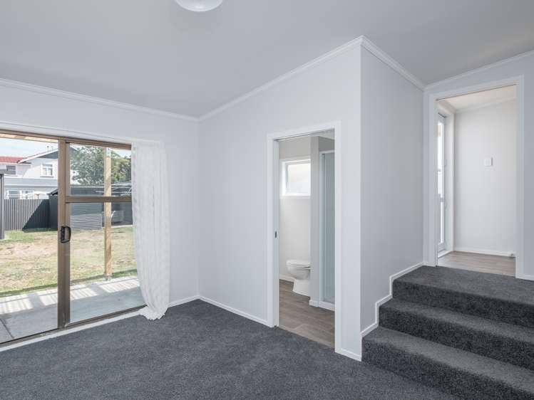 72 Hirini Street Kaiti_13