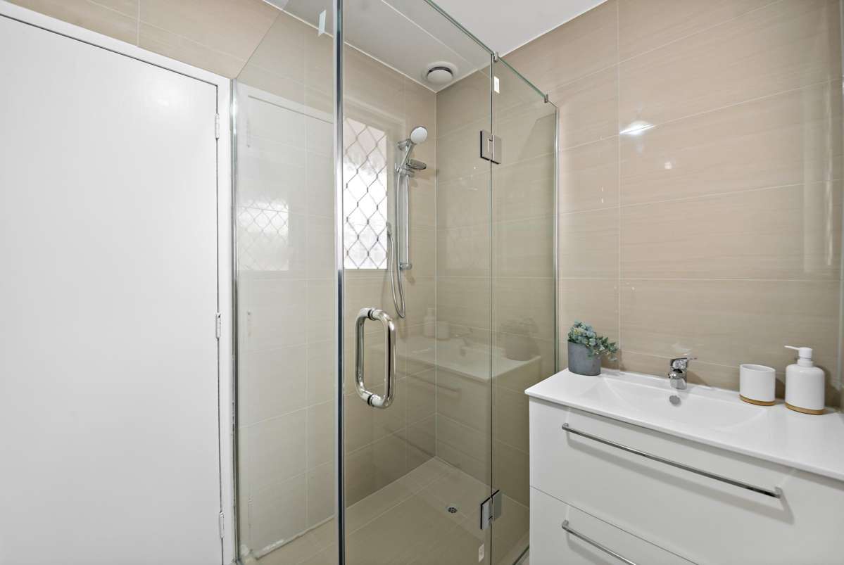 127 Tiverton Road_3