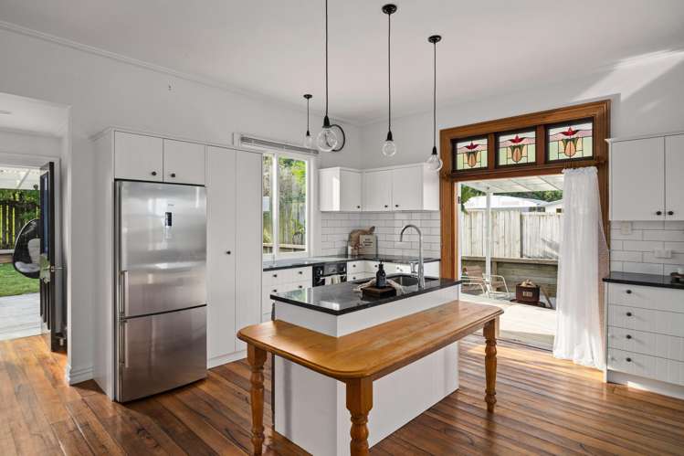 59 Moana Road Okitu_1