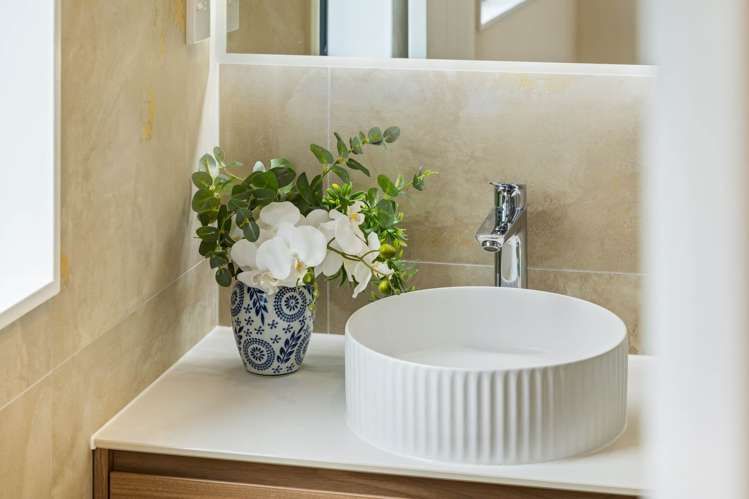 94 Huanui Drive Orewa_17