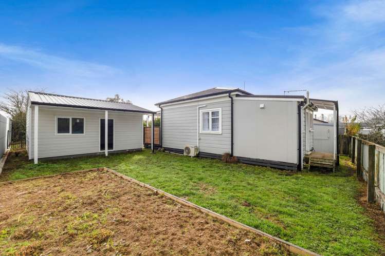 79A Swansea Road Stratford_20